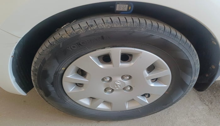 2014 Hyundai Elite i20 MAGNA 1.2, Petrol, Manual, 48,365 km, tyre