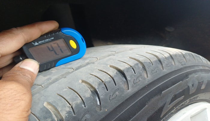 2017 Maruti Baleno DELTA DIESEL 1.3, Diesel, Manual, 1,44,471 km, tyre