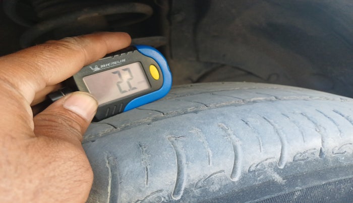 2017 Maruti Baleno DELTA DIESEL 1.3, Diesel, Manual, 1,44,471 km, tyre