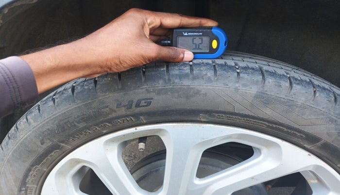 2023 Maruti Baleno ZETA 1.2 AGS, Petrol, Automatic, 35,075 km, tyre