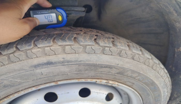 2014 Maruti Wagon R 1.0 LXI CNG, Petrol, Manual, 57,618 km, tyre