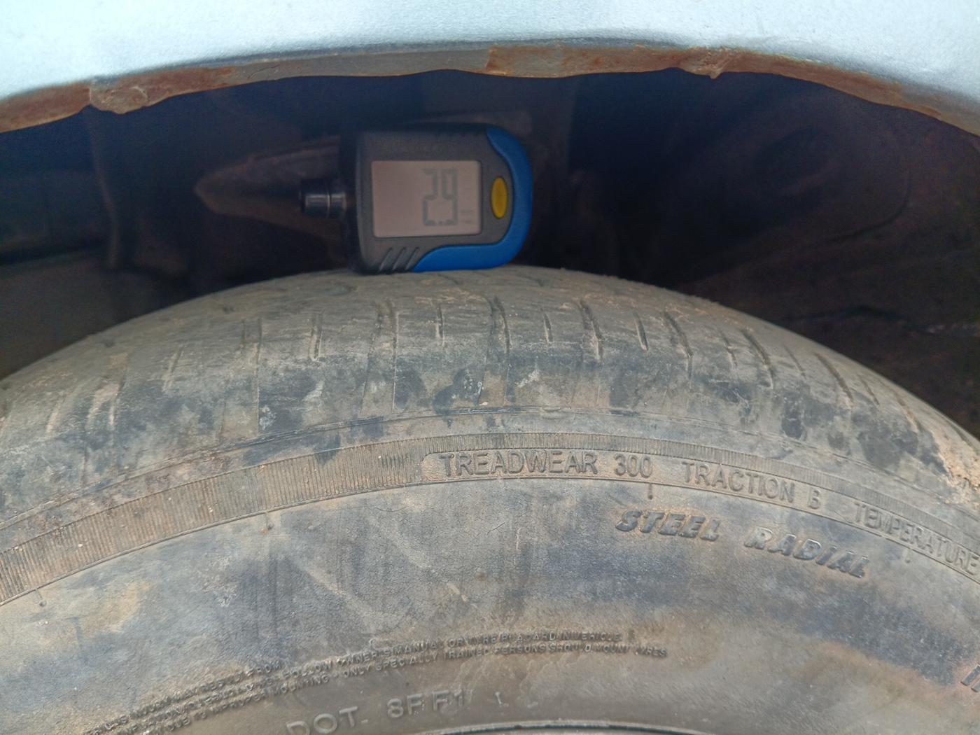 2016 Mahindra Verito 1.5 D4, Diesel, Manual, 1,73,558 km, tyre