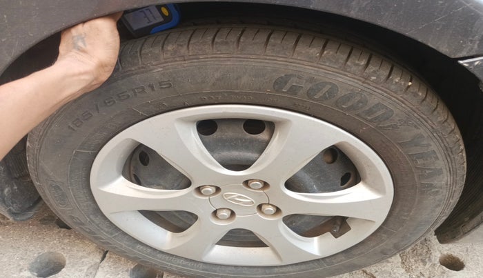 2011 Hyundai Verna FLUIDIC 1.6 VTVT EX, Petrol, Manual, 46,659 km, tyre