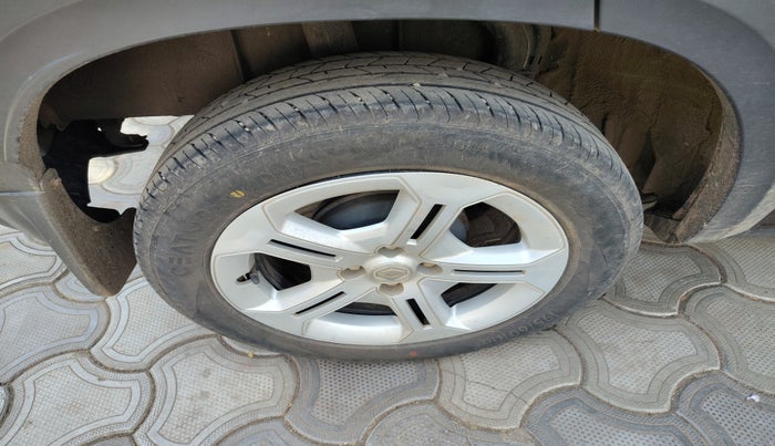 2021 Renault Kiger RXT MT, Petrol, Manual, 13,471 km, tyre