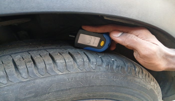 2021 Maruti XL6 ZETA MT, Petrol, Manual, 29,991 km, tyre