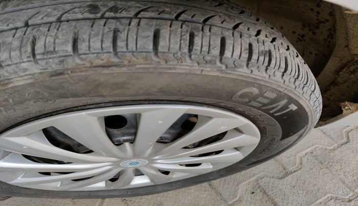 2010 Maruti Wagon R 1.0 VXI, Petrol, Manual, 82,098 km, tyre