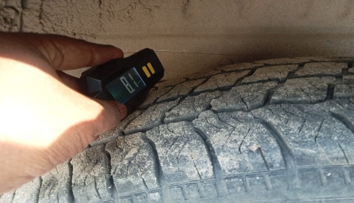 2014 Mahindra Scorpio VLX 2WD AIRBAG, Diesel, Manual, 82,797 km, tyre