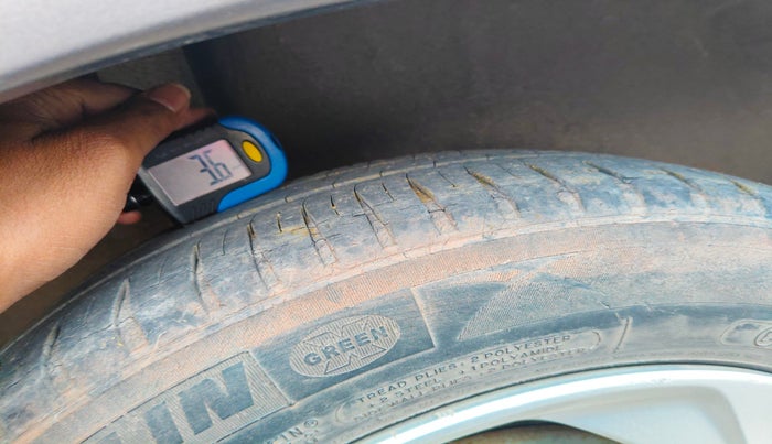 2014 Honda City 1.5L I-VTEC V MT, Petrol, Manual, 1,00,430 km, tyre