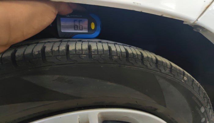 2018 Datsun Redi Go S 1.0 AMT, Petrol, Automatic, 32,916 km, tyre