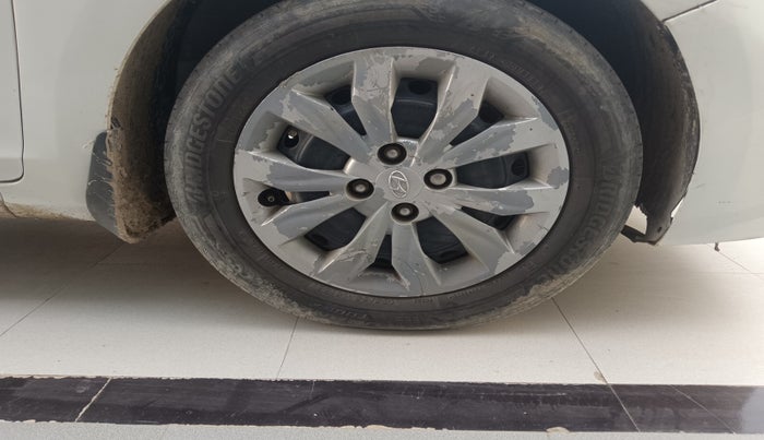 2018 Hyundai Verna 1.6 EX CRDI, Diesel, Manual, 67,166 km, tyre