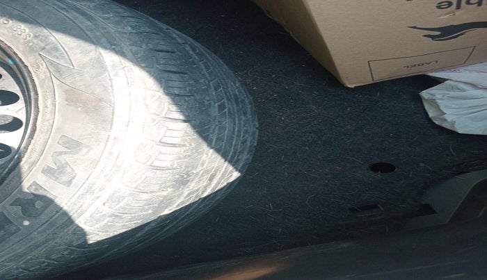 2018 Maruti Baleno DELTA PETROL 1.2, Petrol, Manual, 1,29,971 km, tyre