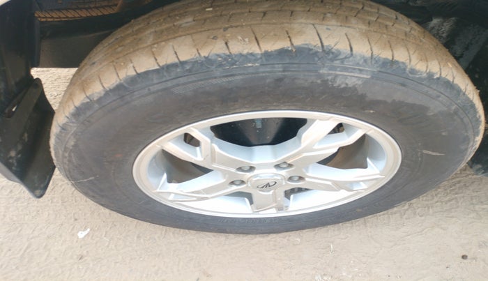 2017 Mahindra Scorpio S10, Diesel, Manual, 98,062 km, tyre