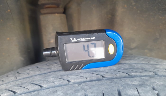 2017 Volkswagen Vento HIGHLINE PLUS 1.5 16 ALLOY, Diesel, Manual, 72,537 km, tyre