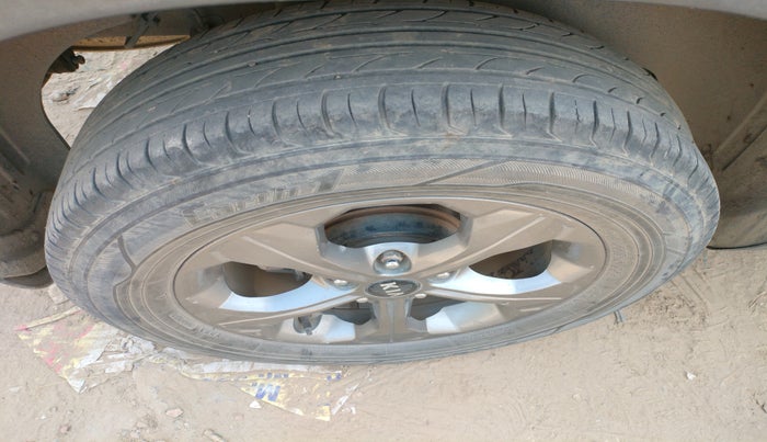 2020 KIA SELTOS HTK PLUS 1.5 DIESEL, Diesel, Manual, 1,26,187 km, tyre