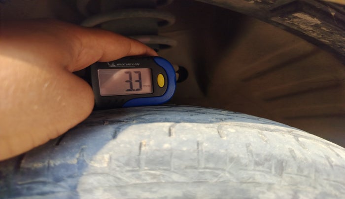 2014 Maruti Wagon R 1.0 LXI, Petrol, Manual, 1,09,133 km, tyre