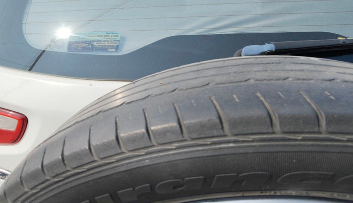 2017 Ford Ecosport TITANIUM 1.5L DIESEL, Diesel, Manual, 1,13,638 km, tyre