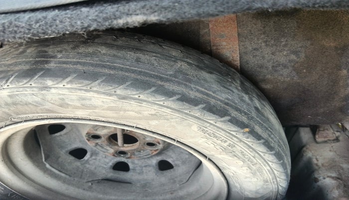 2012 Hyundai Santro Xing GL, Petrol, Manual, 68,360 km, tyre