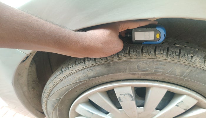 2017 Maruti Alto K10 VXI, Petrol, Manual, 57,593 km, tyre