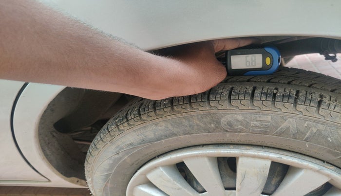 2017 Maruti Alto K10 VXI, Petrol, Manual, 57,593 km, tyre