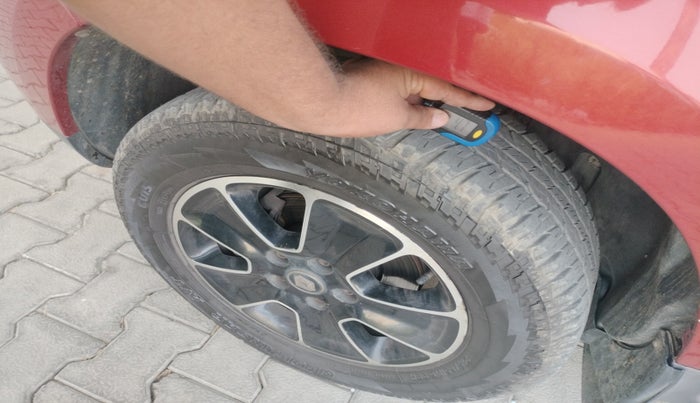 2017 Renault Duster 110 PS RXZ 4X2 AMT DIESEL, Diesel, Automatic, 80,254 km, tyre