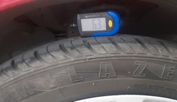 2011 Ford Figo ZXI 1.4 DIESEL, Diesel, Manual, 85,784 km, tyre