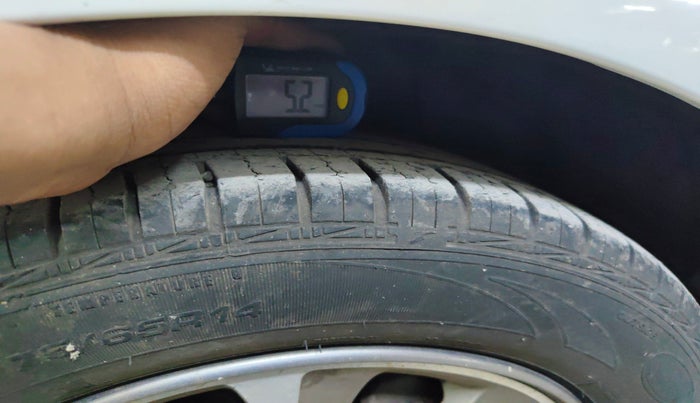 2016 Hyundai Grand i10 ASTA 1.2 KAPPA VTVT, Petrol, Manual, 16,622 km, tyre