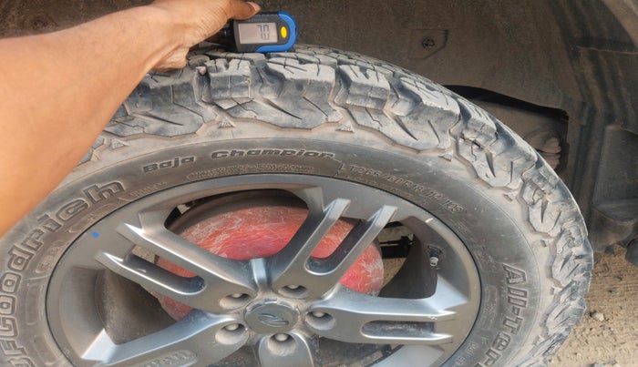 2021 Mahindra Thar LX PETROL HT 4WD AT, Petrol, Automatic, 50,278 km, tyre