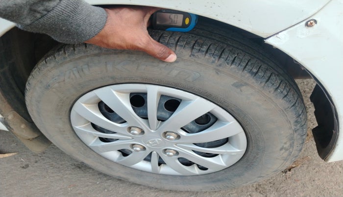 2013 Hyundai i10 SPORTZ 1.2, Petrol, Manual, 78,295 km, tyre