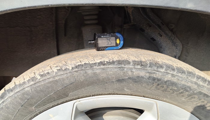 2022 Renault Kiger RXT MT, Petrol, Manual, 91,649 km, tyre