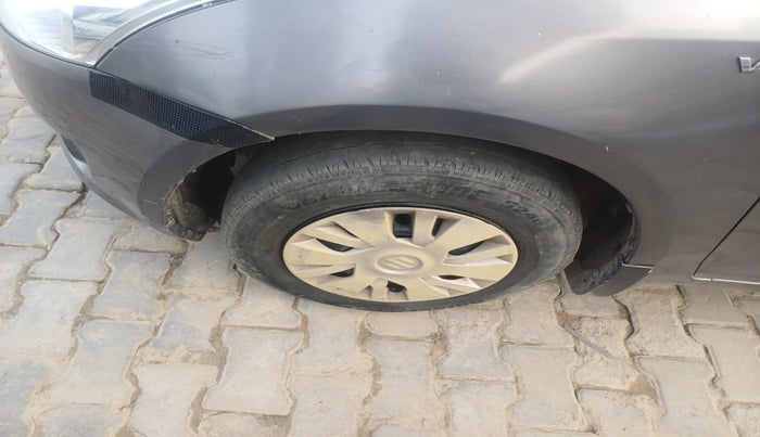 2013 Maruti Swift VXI, Petrol, Manual, 1,63,320 km, tyre