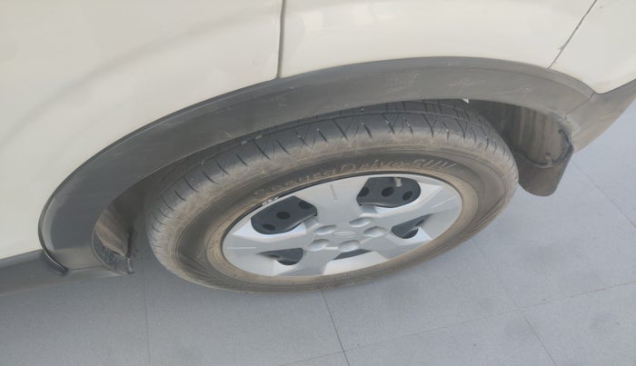 2020 Mahindra XUV300 W6 1.5 DIESEL AMT, Diesel, Automatic, 85,916 km, tyre