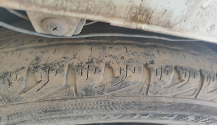 2016 Mahindra XUV500 W4, Diesel, Manual, 75,196 km, tyre