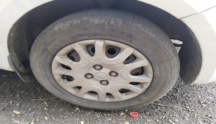 2010 Hyundai i20 MAGNA (O) 1.2, Petrol, Manual, 1,39,538 km, tyre