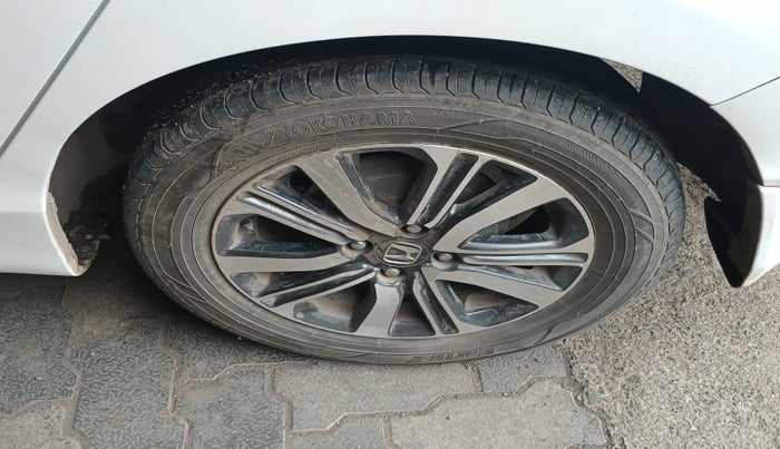 2018 Honda City 1.5L I-VTEC SV, Petrol, Manual, 1,07,055 km, tyre