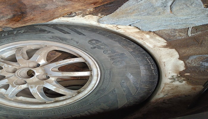 2011 Maruti Ritz VDI, Diesel, Manual, 1,99,108 km, tyre