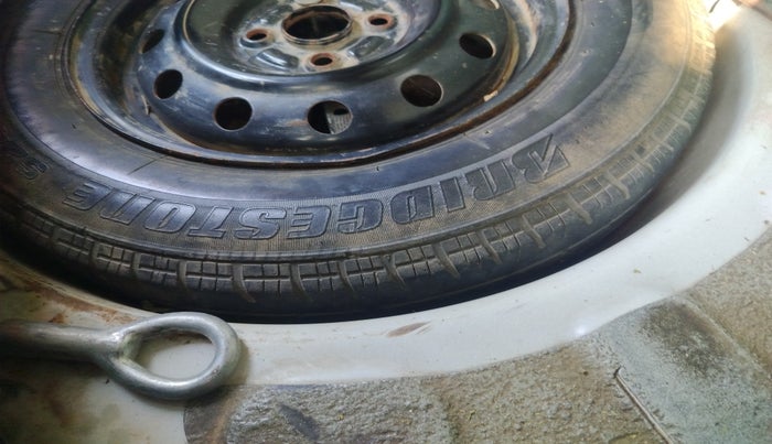 2012 Maruti Ritz VDI, Diesel, Manual, 1,61,356 km, tyre