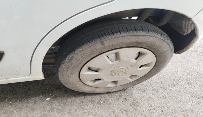 2017 Maruti Wagon R 1.0 LXI CNG, Petrol, Manual, 71,566 km, tyre