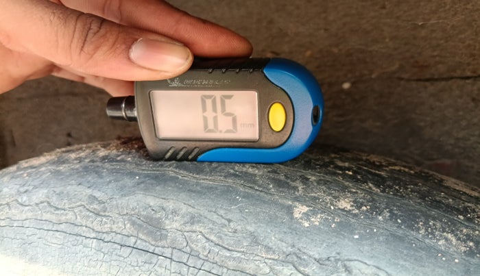 1985 Maruti Omni 5 STR, Petrol, Manual, 61,139 km, tyre