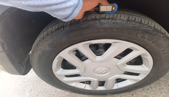 2017 Maruti Vitara Brezza LDI (O), Diesel, Manual, 82,477 km, tyre