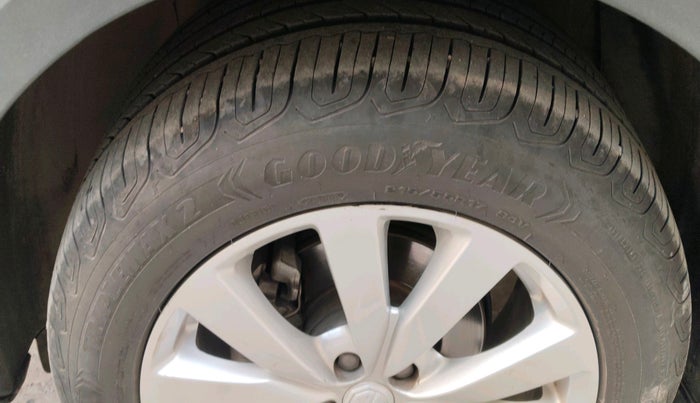 2023 MG ASTOR SMART 1.5 CVT, Petrol, Automatic, 22,304 km, tyre