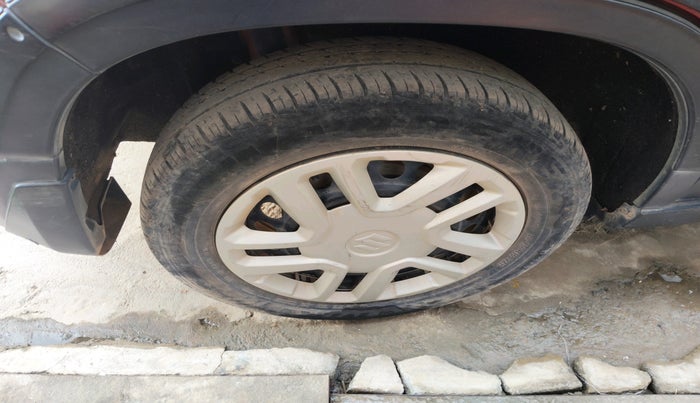 2018 Maruti Vitara Brezza VDI, Diesel, Manual, 62,014 km, tyre