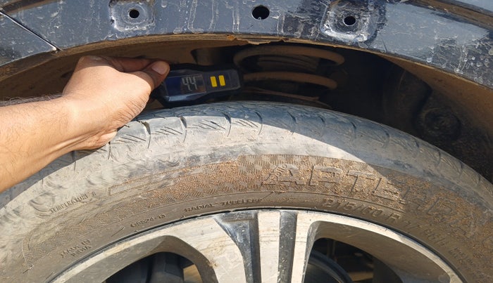 2022 MG ASTOR SHARP EX 1.5 MT, Petrol, Manual, 98,656 km, tyre