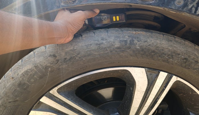 2022 MG ASTOR SHARP EX 1.5 MT, Petrol, Manual, 98,656 km, tyre