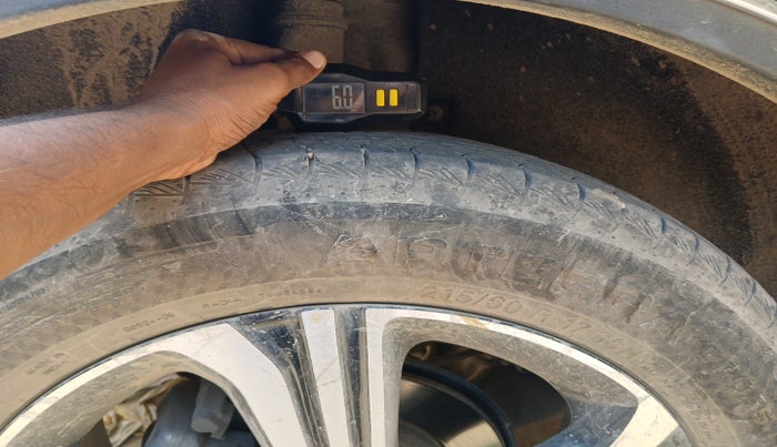 2022 MG ASTOR SHARP EX 1.5 MT, Petrol, Manual, 98,656 km, tyre