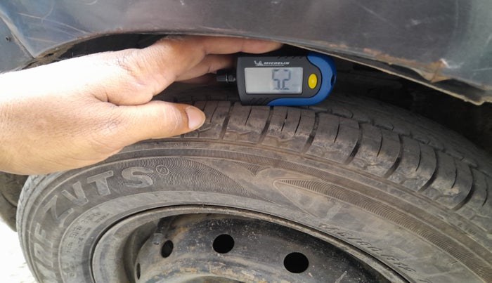 2021 Maruti Alto LXI CNG, Petrol, Manual, 78,868 km, tyre