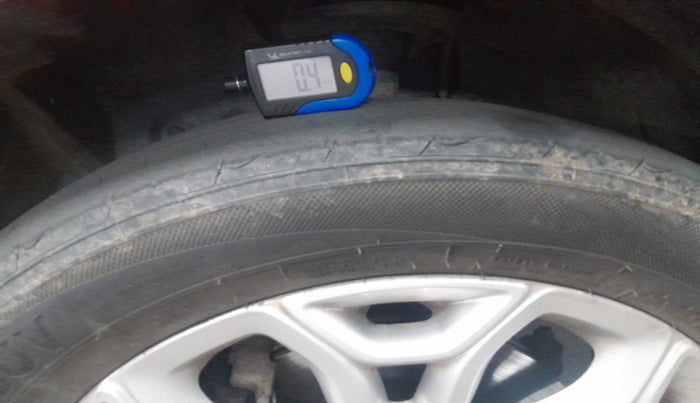 2013 Ford Ecosport TITANIUM 1.5L DIESEL, Diesel, Manual, 1,78,152 km, tyre