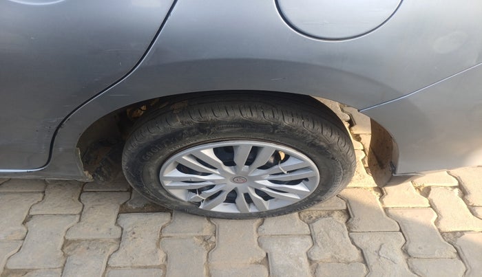 2018 Honda Amaze 1.2L I-VTEC S, Petrol, Manual, 82,678 km, tyre