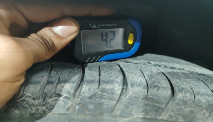 2014 Honda Brio S MT, Petrol, Manual, 58,881 km, tyre