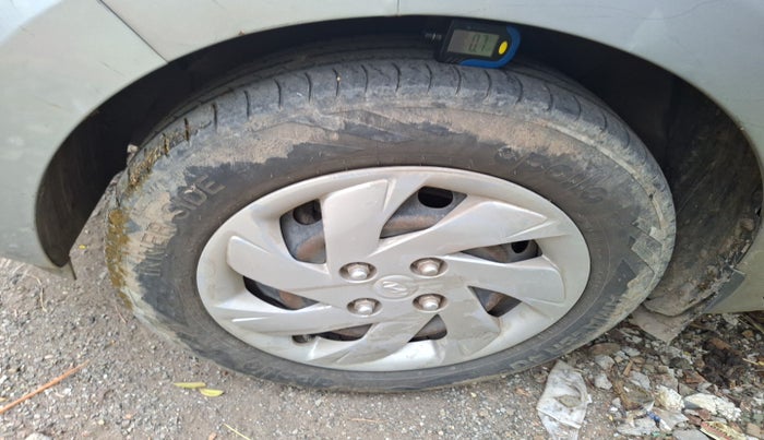 2019 Hyundai NEW SANTRO SPORTZ MT, Petrol, Manual, 1,24,706 km, tyre