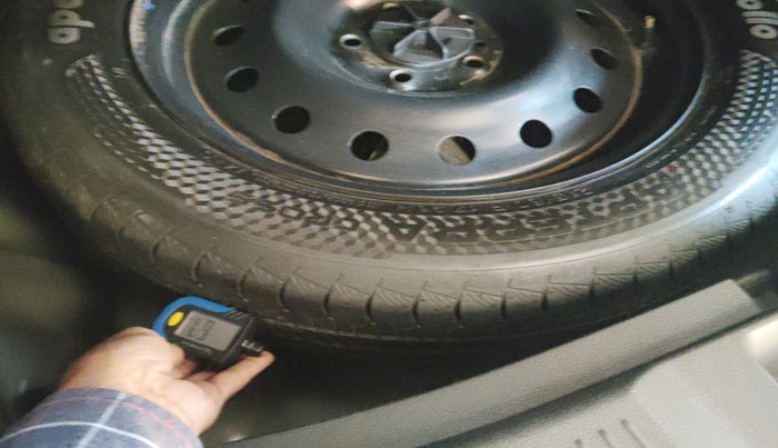 2023 Toyota URBAN CRUISER HYRYDER E NEO DRIVE, Petrol, Manual, 34,262 km, tyre